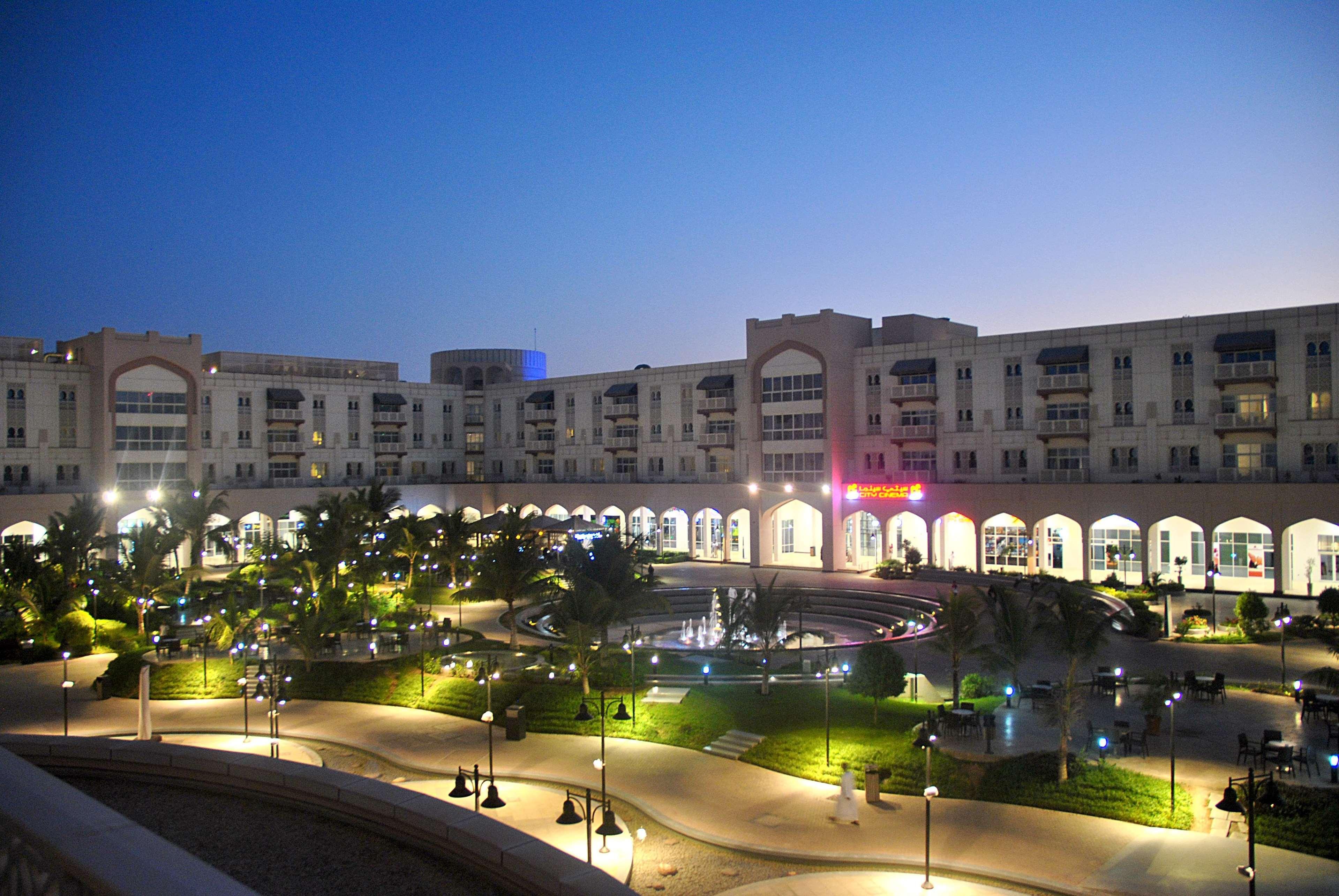 Salalah Gardens Hotel Managed By Safir Hotels & Resorts מראה חיצוני תמונה