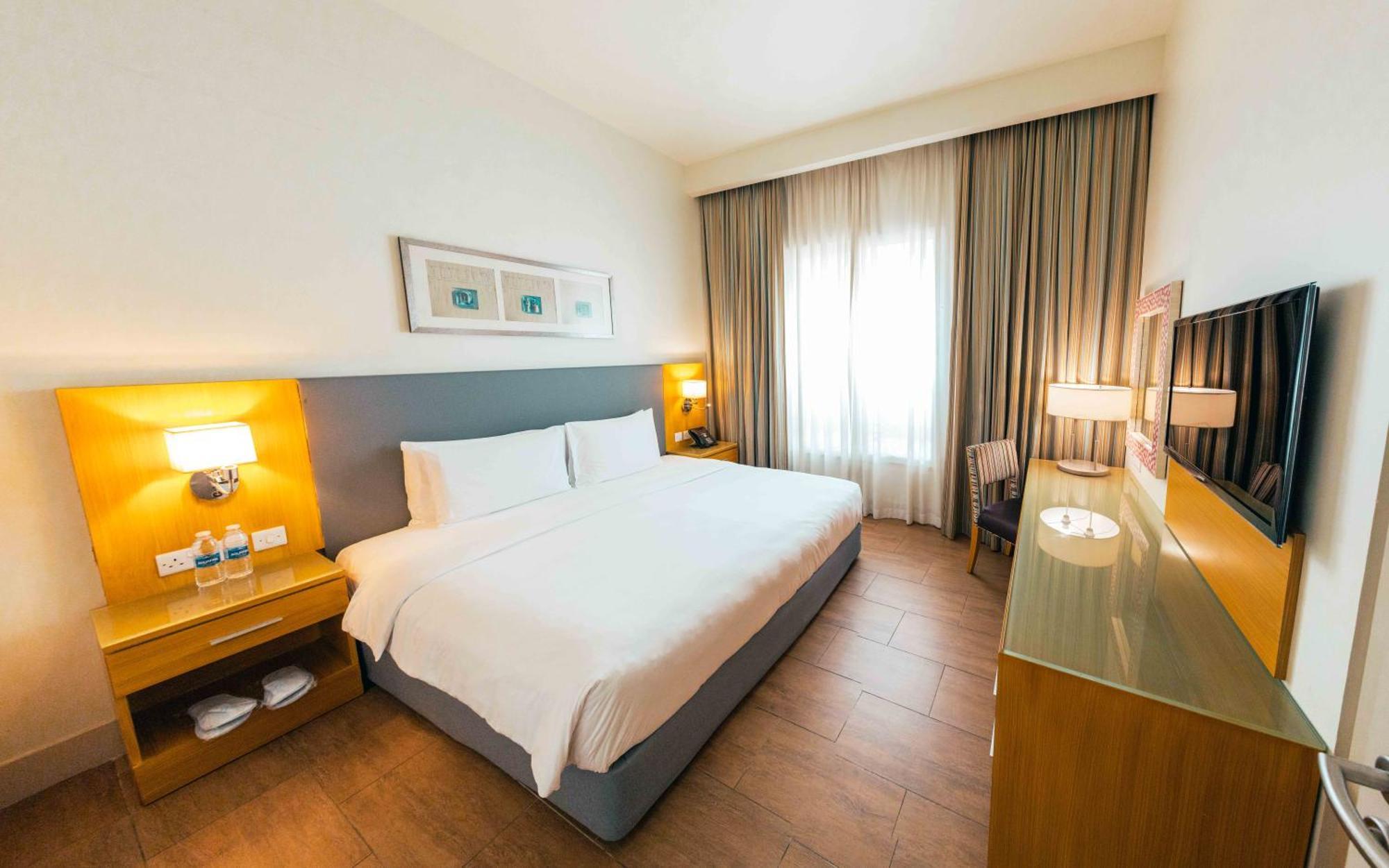 Salalah Gardens Hotel Managed By Safir Hotels & Resorts מראה חיצוני תמונה
