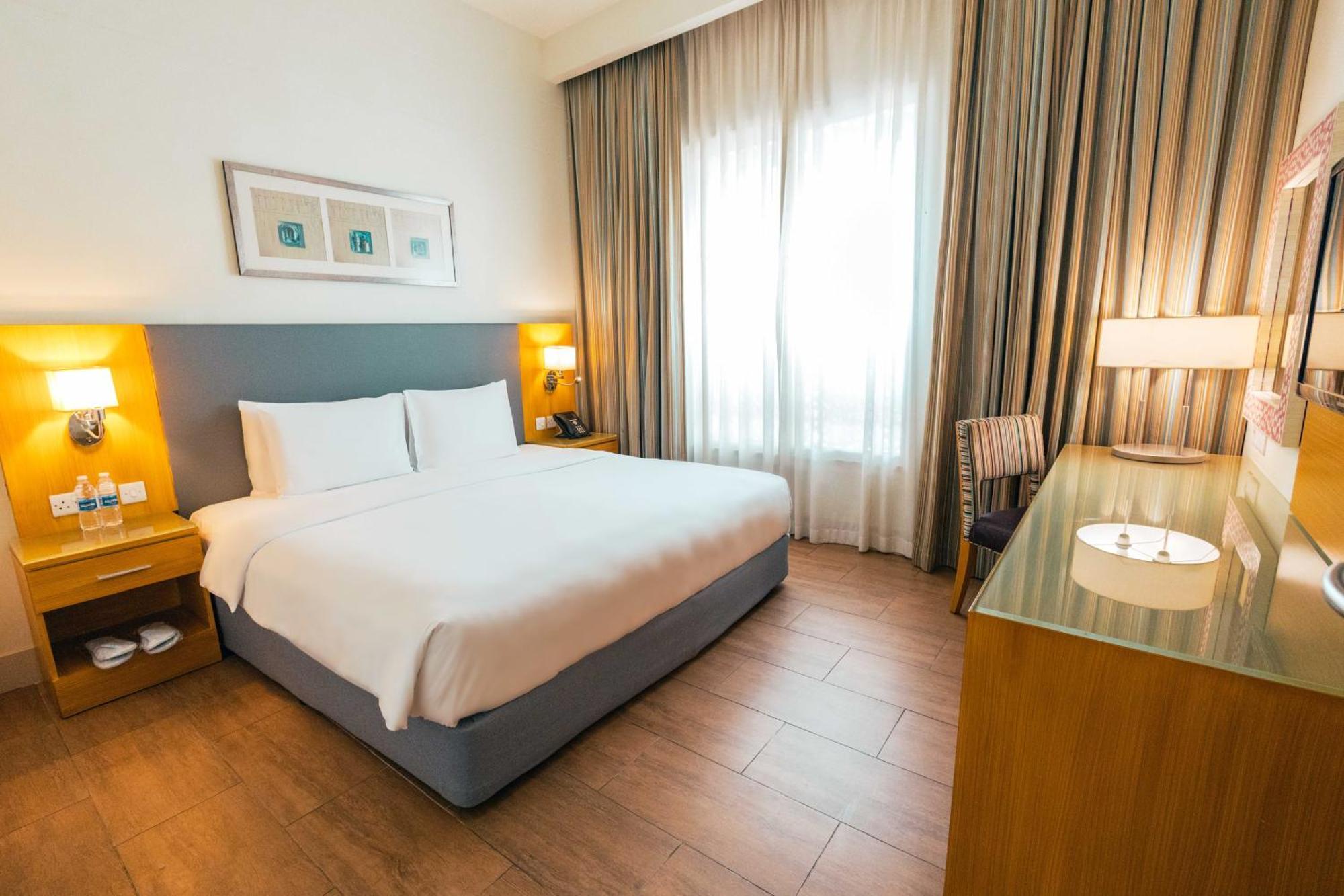 Salalah Gardens Hotel Managed By Safir Hotels & Resorts מראה חיצוני תמונה
