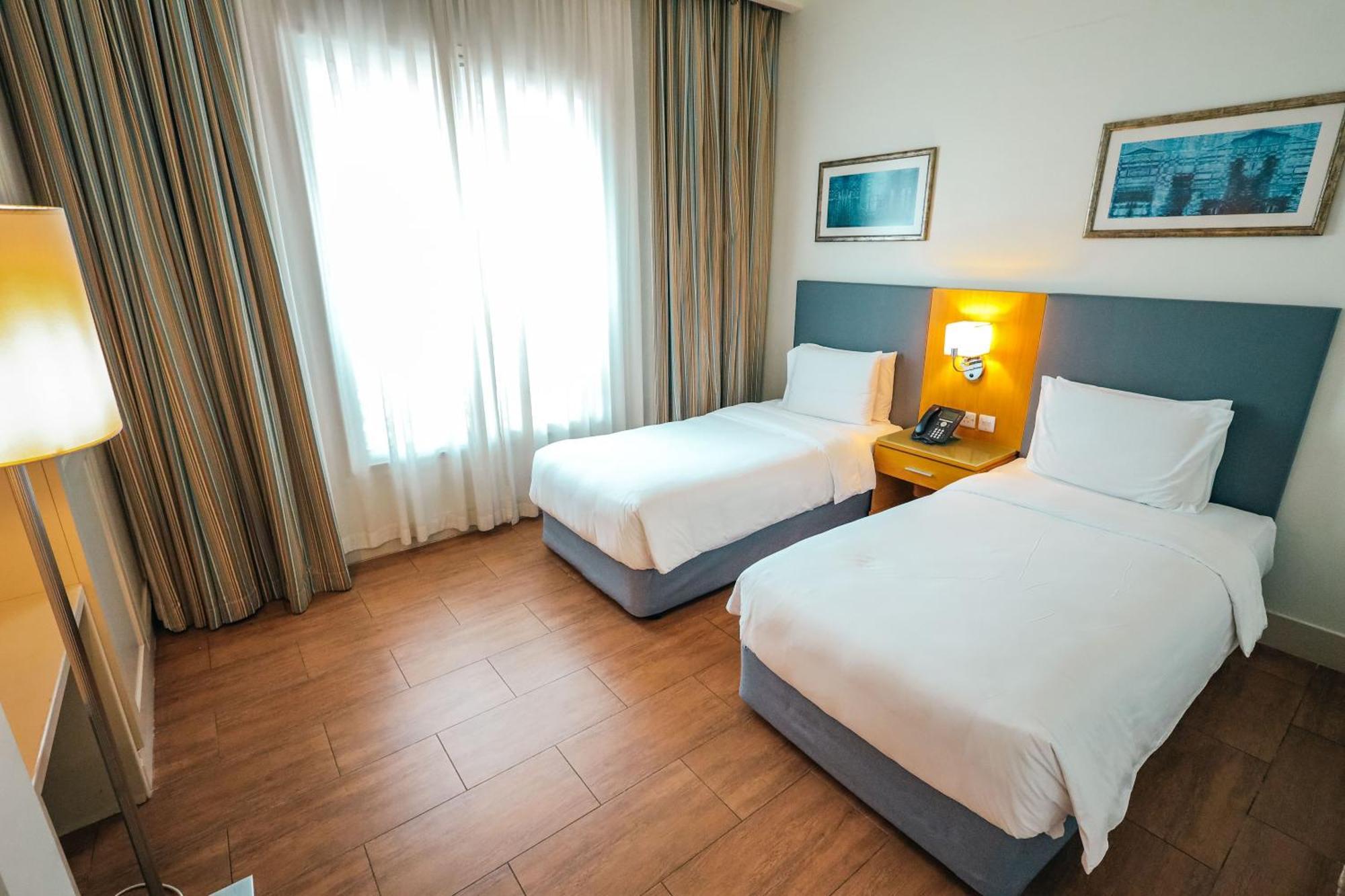 Salalah Gardens Hotel Managed By Safir Hotels & Resorts מראה חיצוני תמונה