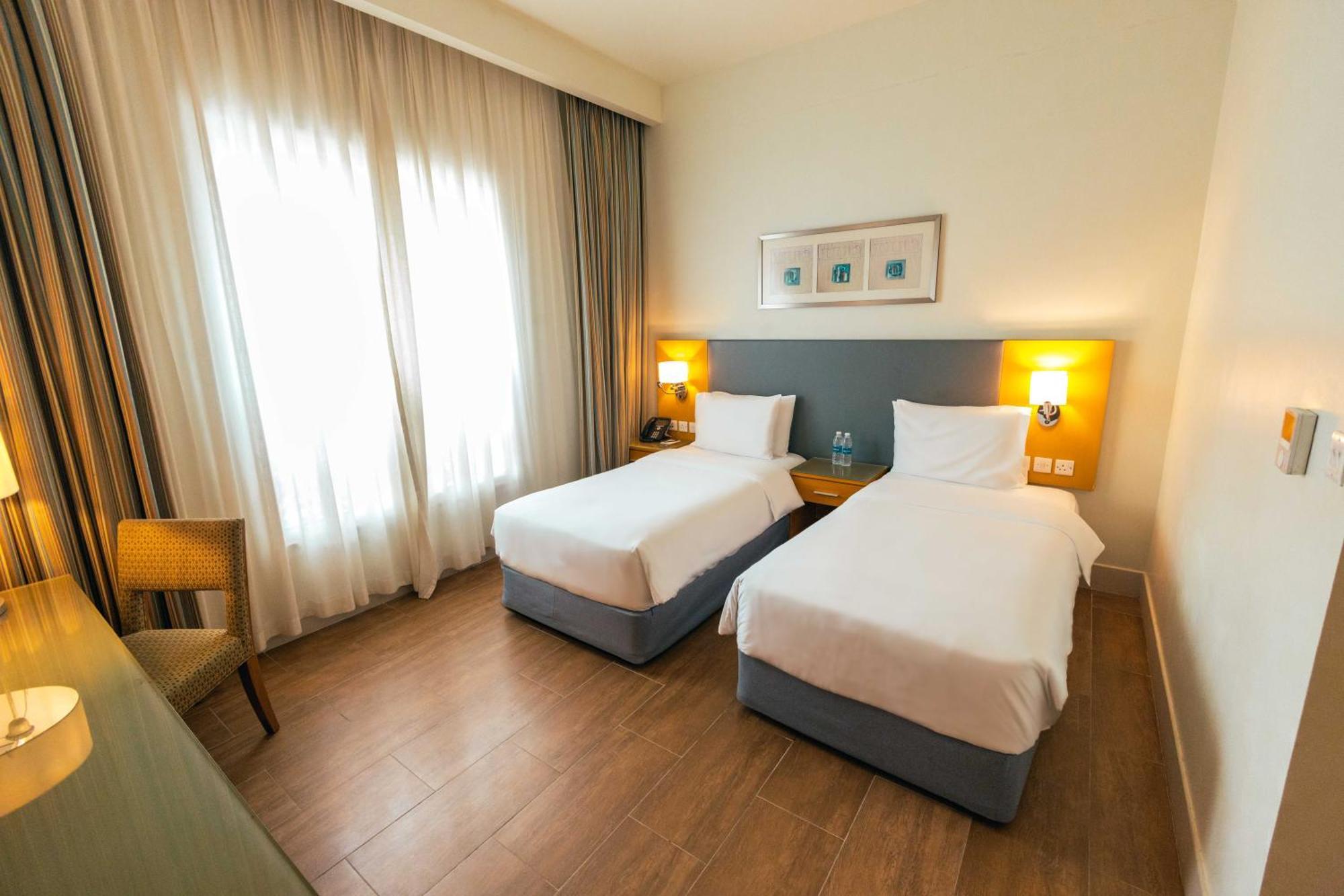 Salalah Gardens Hotel Managed By Safir Hotels & Resorts מראה חיצוני תמונה
